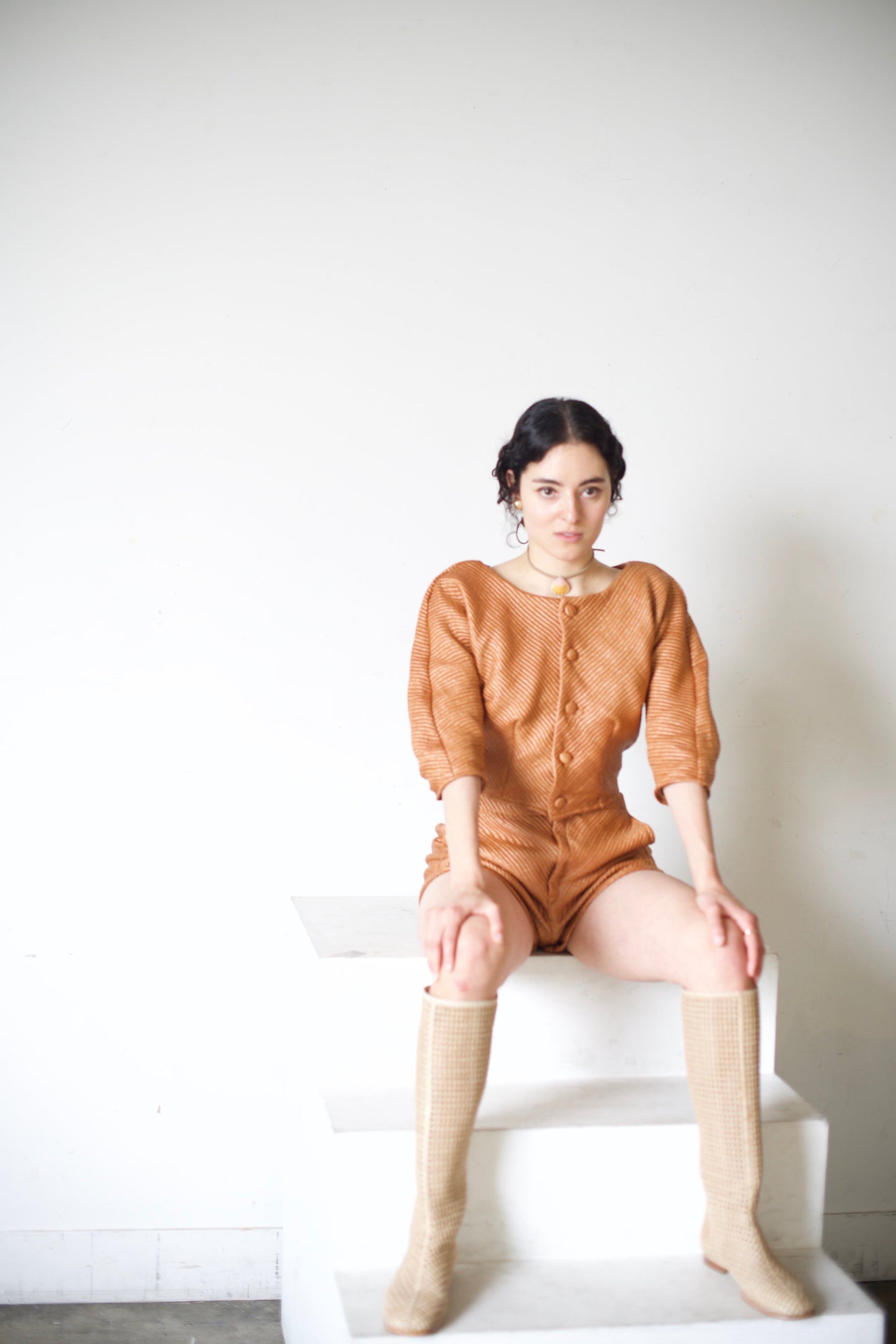 Crops Coat in vintage raffia